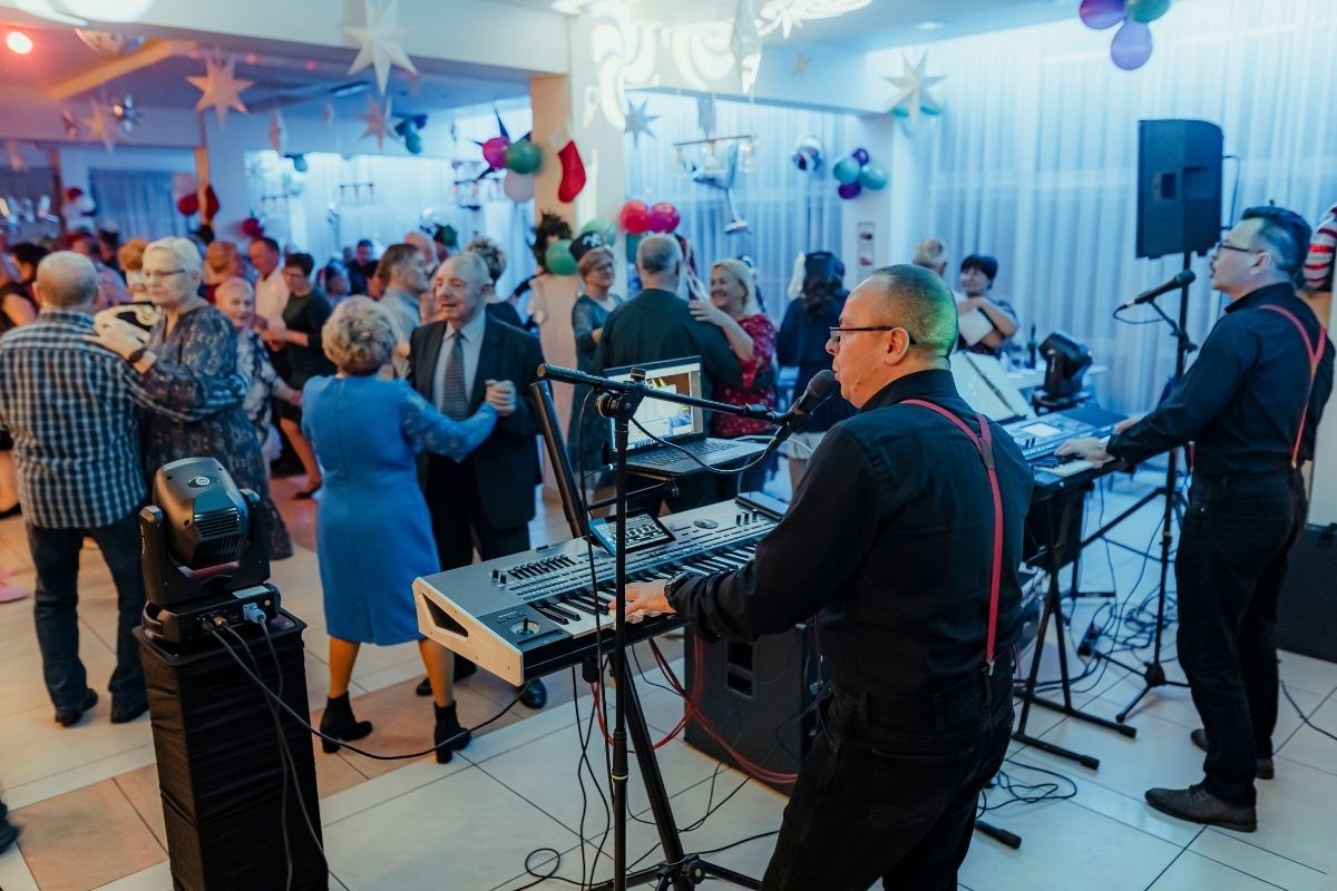 zabawy taneczne w Resorcie w Ustce